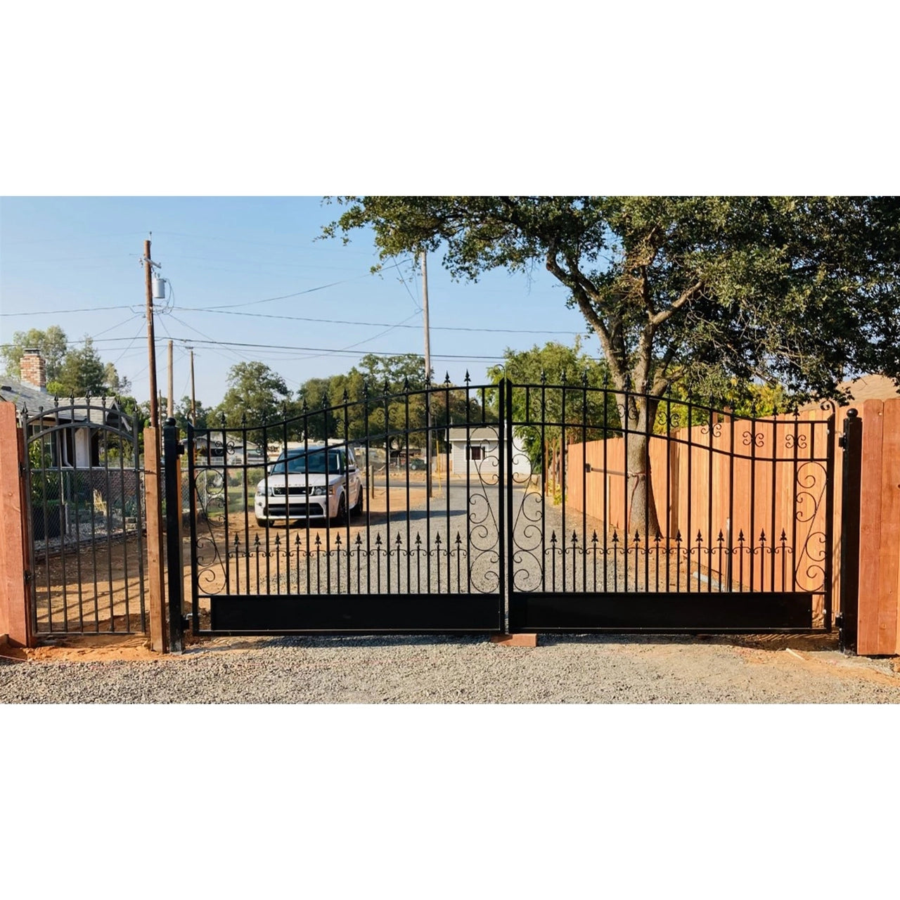 Aleko Steel Dual Swing Driveway Gate - VENICE Style - 18 x 6
