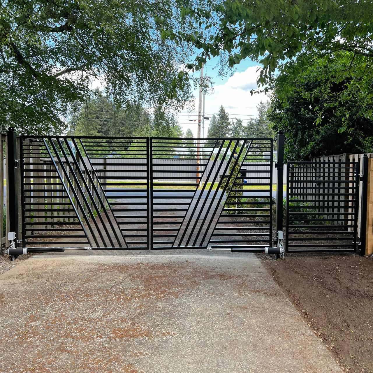 Aleko Steel Dual Swing Driveway Gate - Sofia Style - 12 x 6