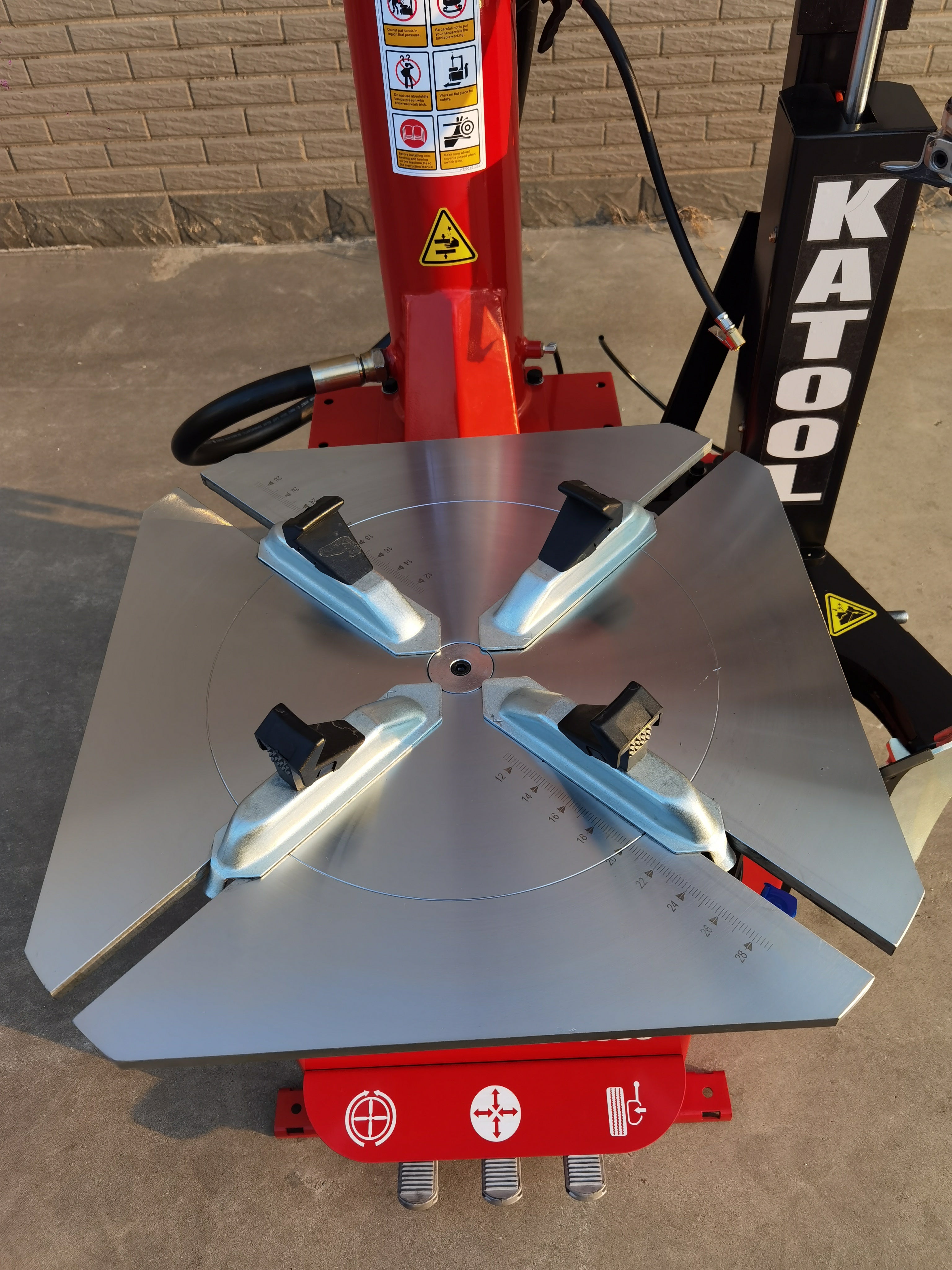 KATOOL KT-T835 2.0HP Tire Changer Machine with Wheel Clamp Assist