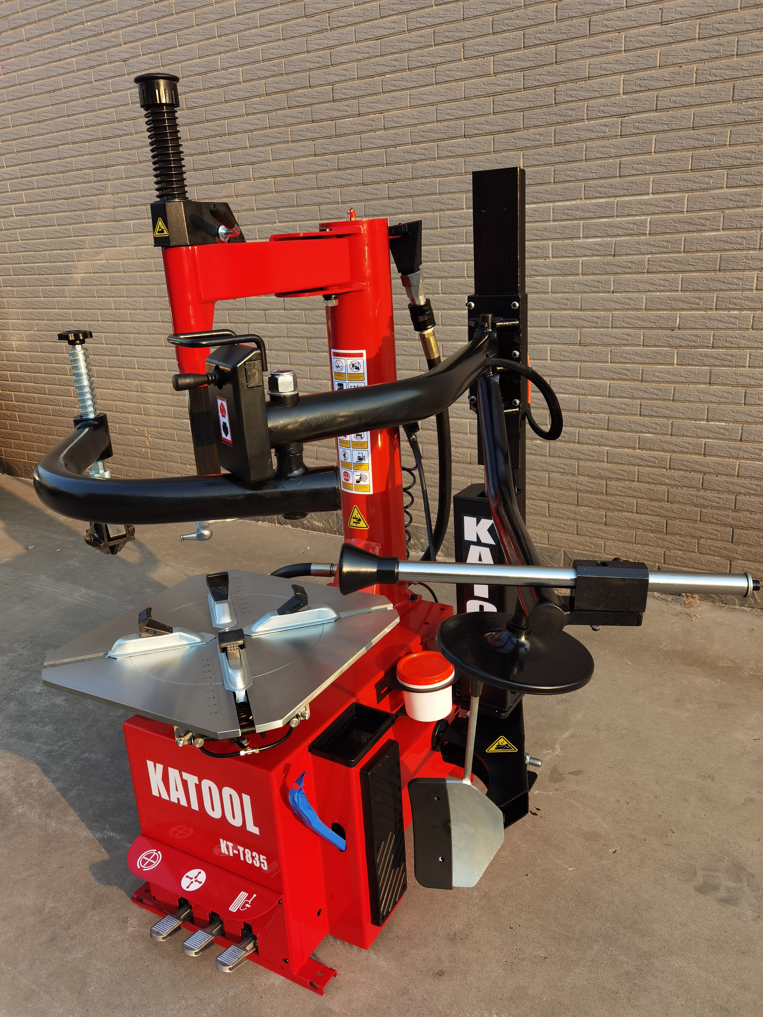 KATOOL KT-T835 2.0HP Tire Changer Machine with Wheel Clamp Assist