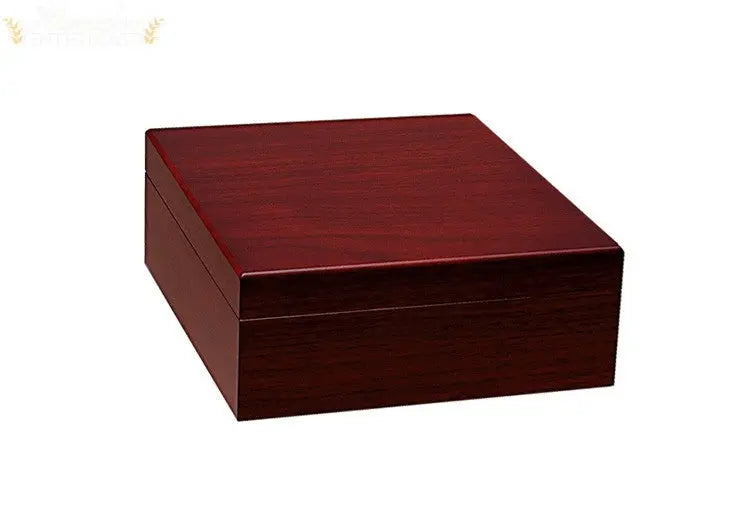 Chalet Desktop Cigar Humidor with Spanish Cedar, Hygrometer, Humidifier
