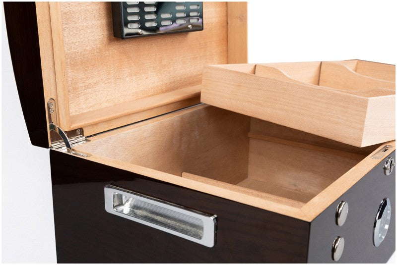 Prestige Import Group Montgomery 150-Cigar Lacquered Desktop Humidor with Tray