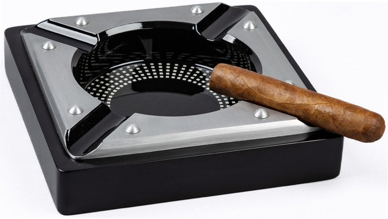 Prestige Import Group Saint Lucia 4-Cigar Black Metal Ashtray