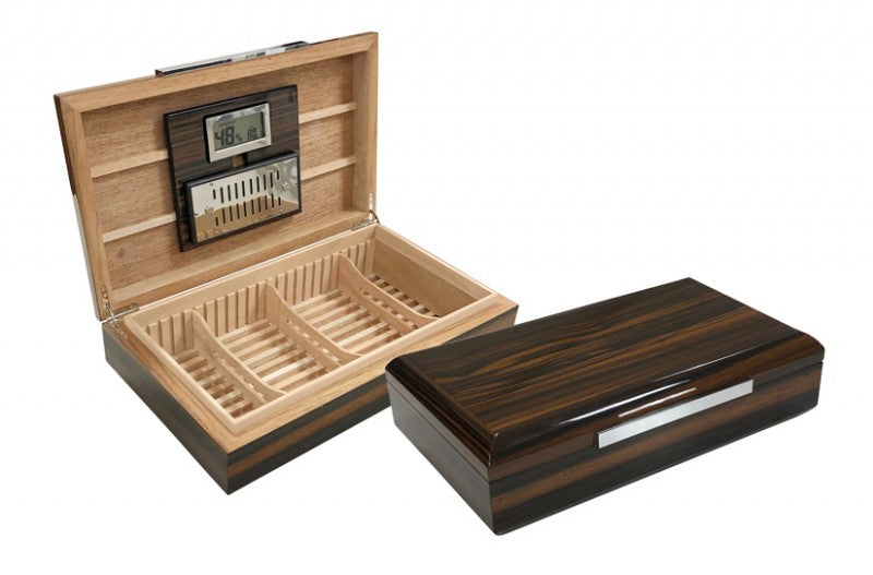 Vanderbilt 120-Cigar Lacquered Ebony Desktop Humidor with Digital Hygrometer
