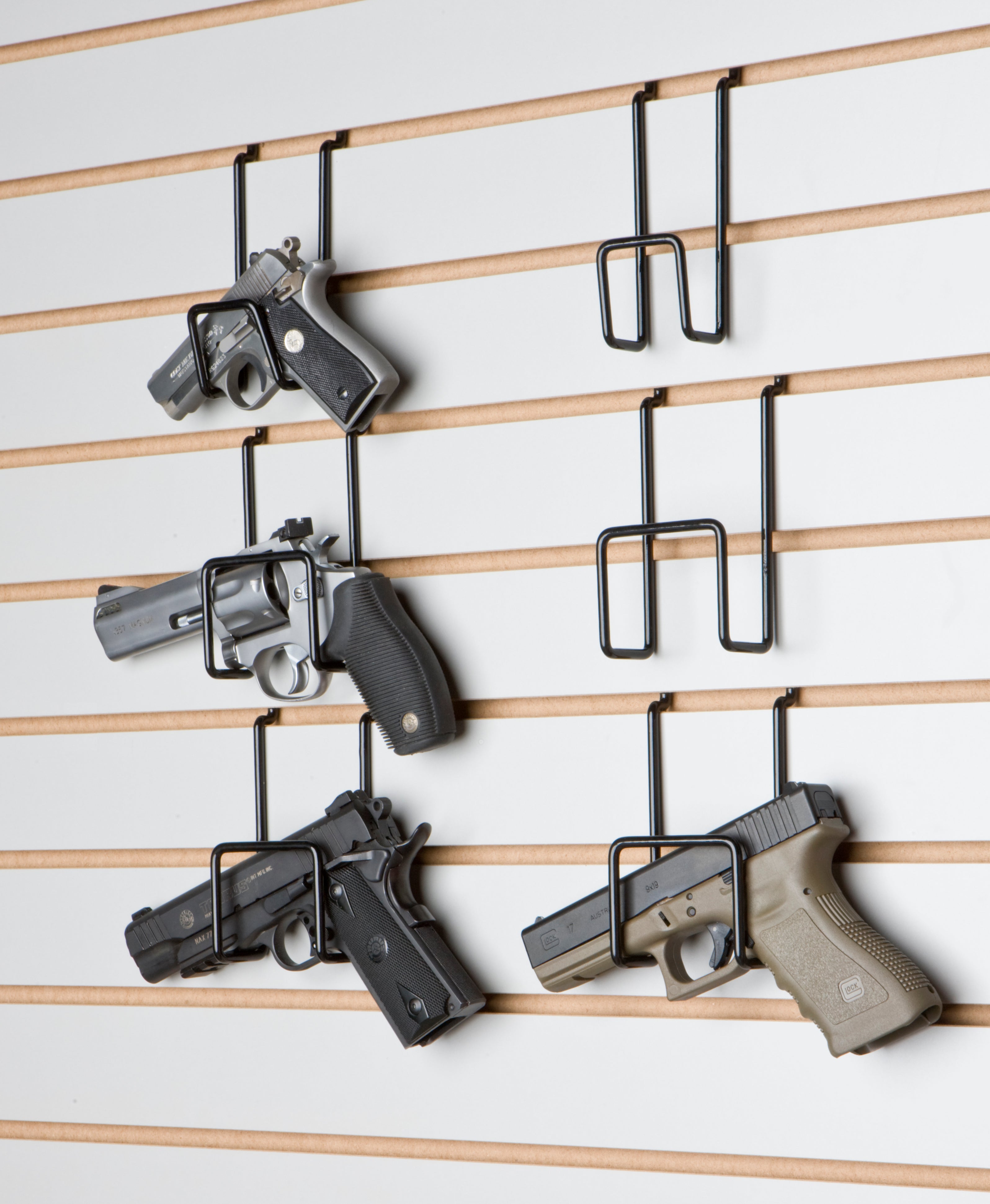 Compact/Full Size – Pistol/Rifle Display (1 Pc) Slat Wall/Peg Board (SKU: 6153)