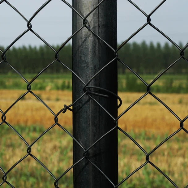 Rackem Galvanized Steel Chain Link Fence – Complete Kit – 4x50 ft. – 9.5 AW Gauge - Black
